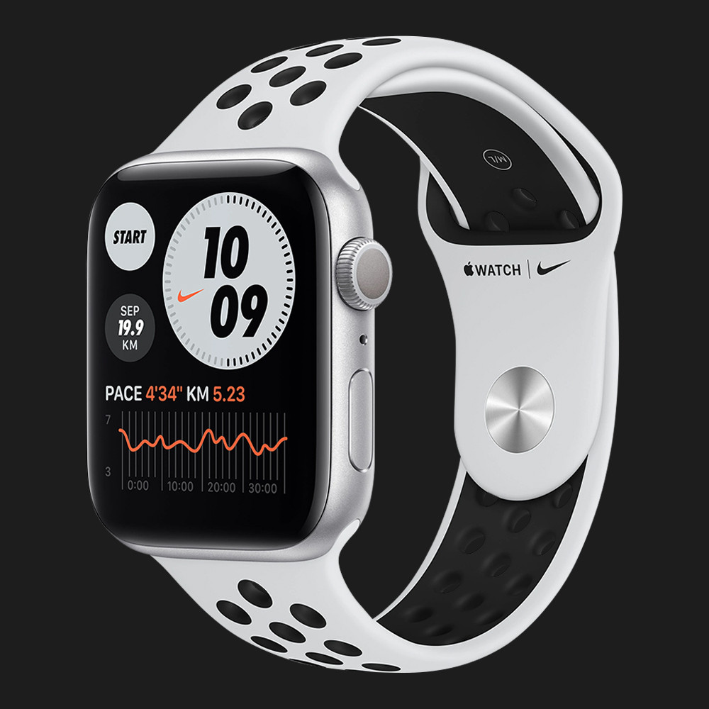 Apple Watch Nike Series 6 40mm Silver Aluminium Case with with Pure Platinum Black Nike Sport Band (M00T3)