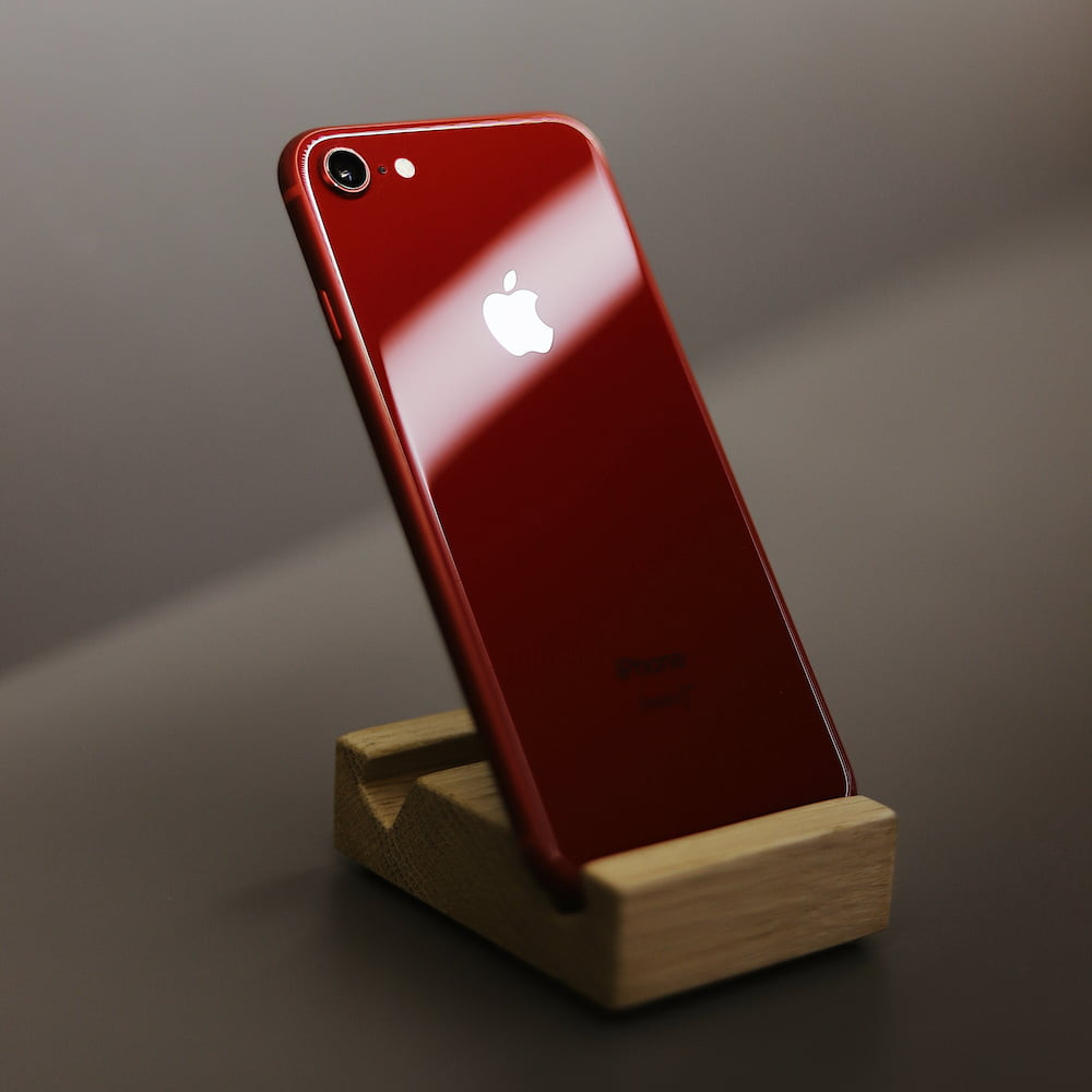 б/у iPhone SE 64GB (PRODUCT) RED (Ідеальний стан)