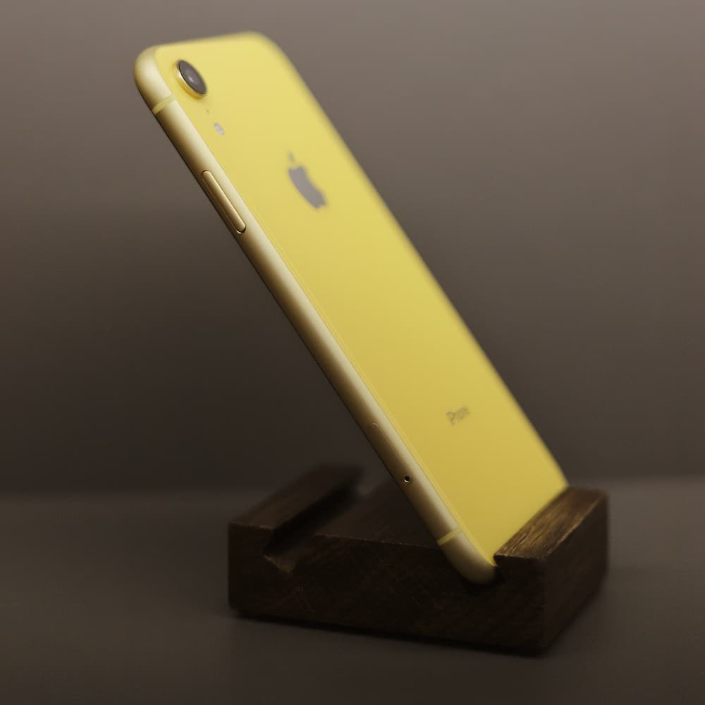 б/у iPhone XR 64GB, відмінний стан (Yellow)