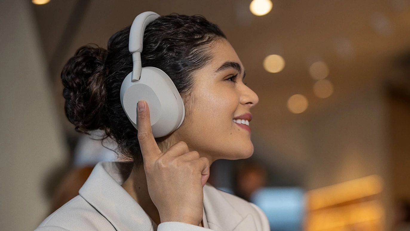 Купити Навушники Sony WH-1000XM5 Wireless Noise Cancelling Headphones  (Black) &mdash; ціни ⚡, відгуки ⚡, характеристики &mdash; ЯБКО